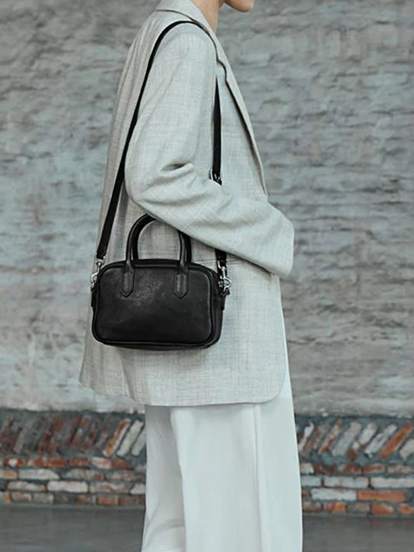 Classic Designer Underarm Bag for Women