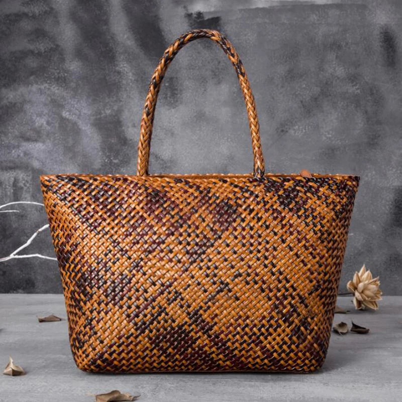 Romantic Woven Leather Tote – Handmade Cowhide Bucket Bag for Women’s Beach & Holiday
