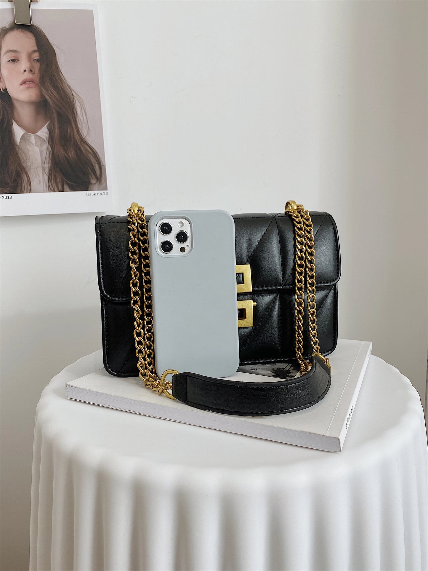 Embroidered PU Small Square Bag – Solid Color Chain Shoulder Bag with Lock Buckle