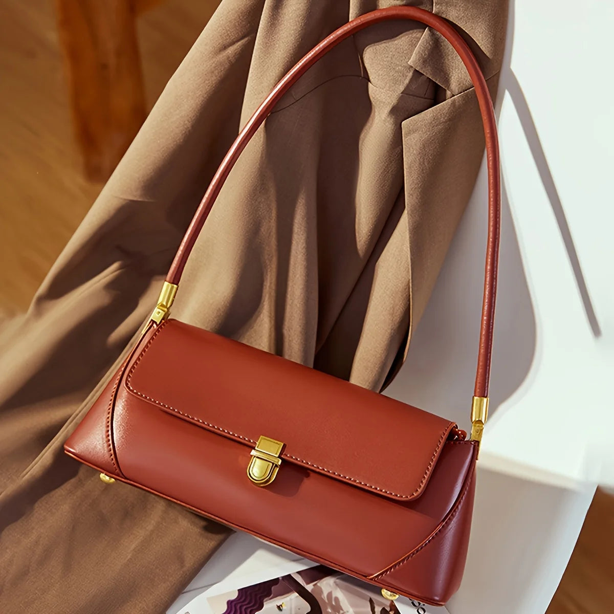 Retro Baguette Bag – Stylish Underarm Shoulder Bag for Women