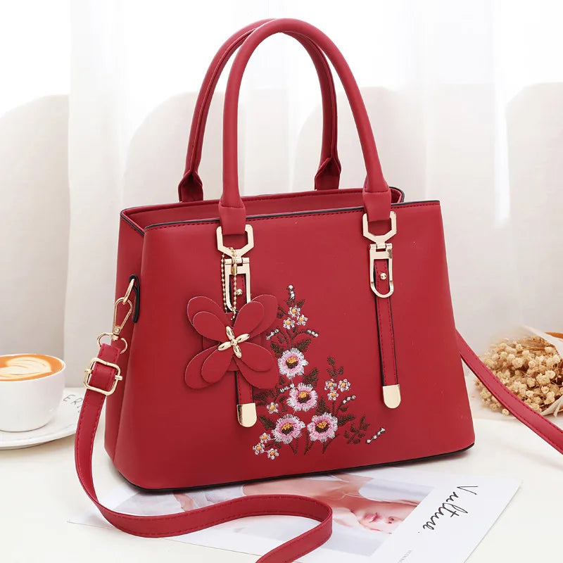 Embroidered Leather Tote – Stylish, Spacious & Everyday Ready