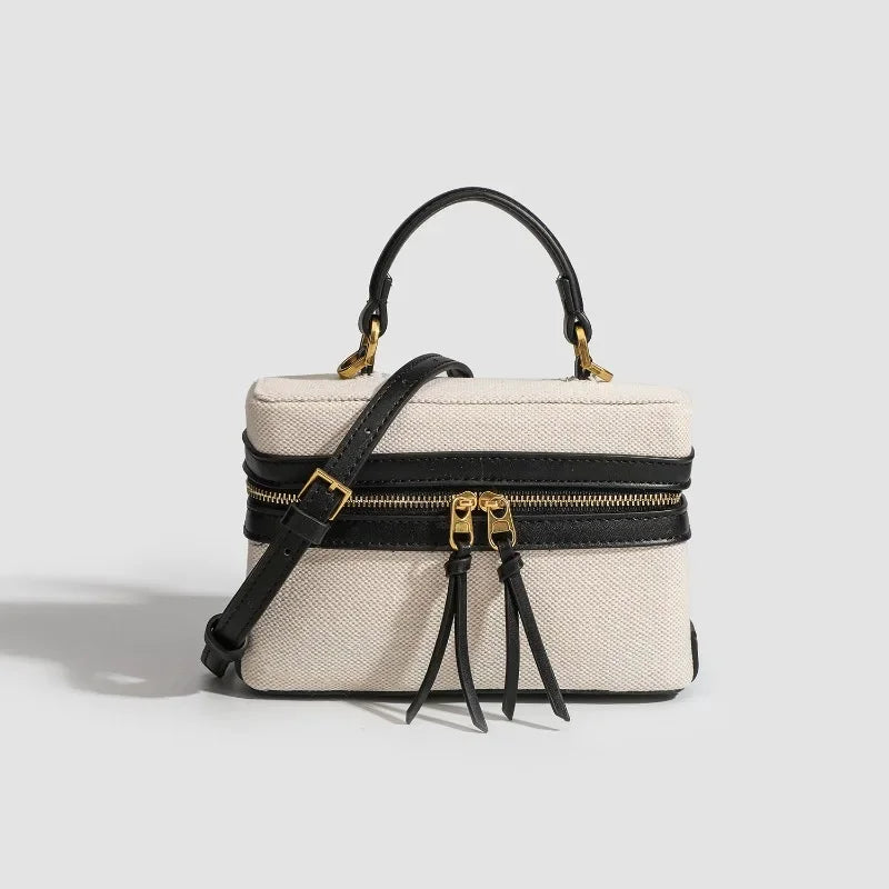 Designer Canvas Purse – Sleek, Lightweight & Everyday Fresh