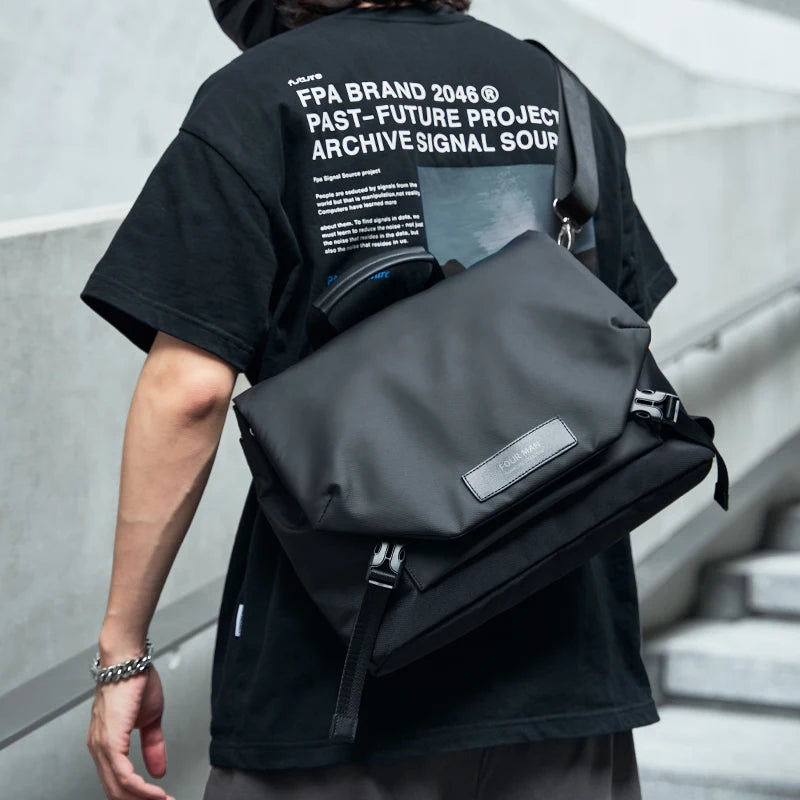 Waterproof Oxford Sling – Sleek Business Crossbody Bag