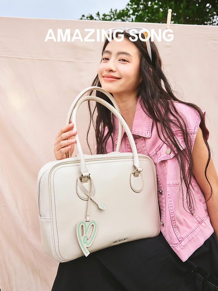 Amazing Song Toast L Bag – Stylish Shoulder Handbag with Unique Design