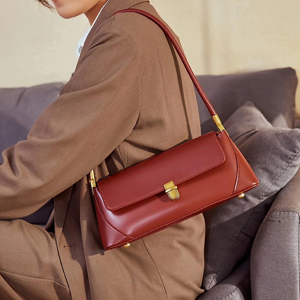 Retro Baguette Bag – Stylish Underarm Shoulder Bag for Women