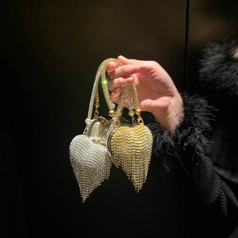 Luxury Bling Heart Clutch – Rhinestone Evening Bag with Chain for Women