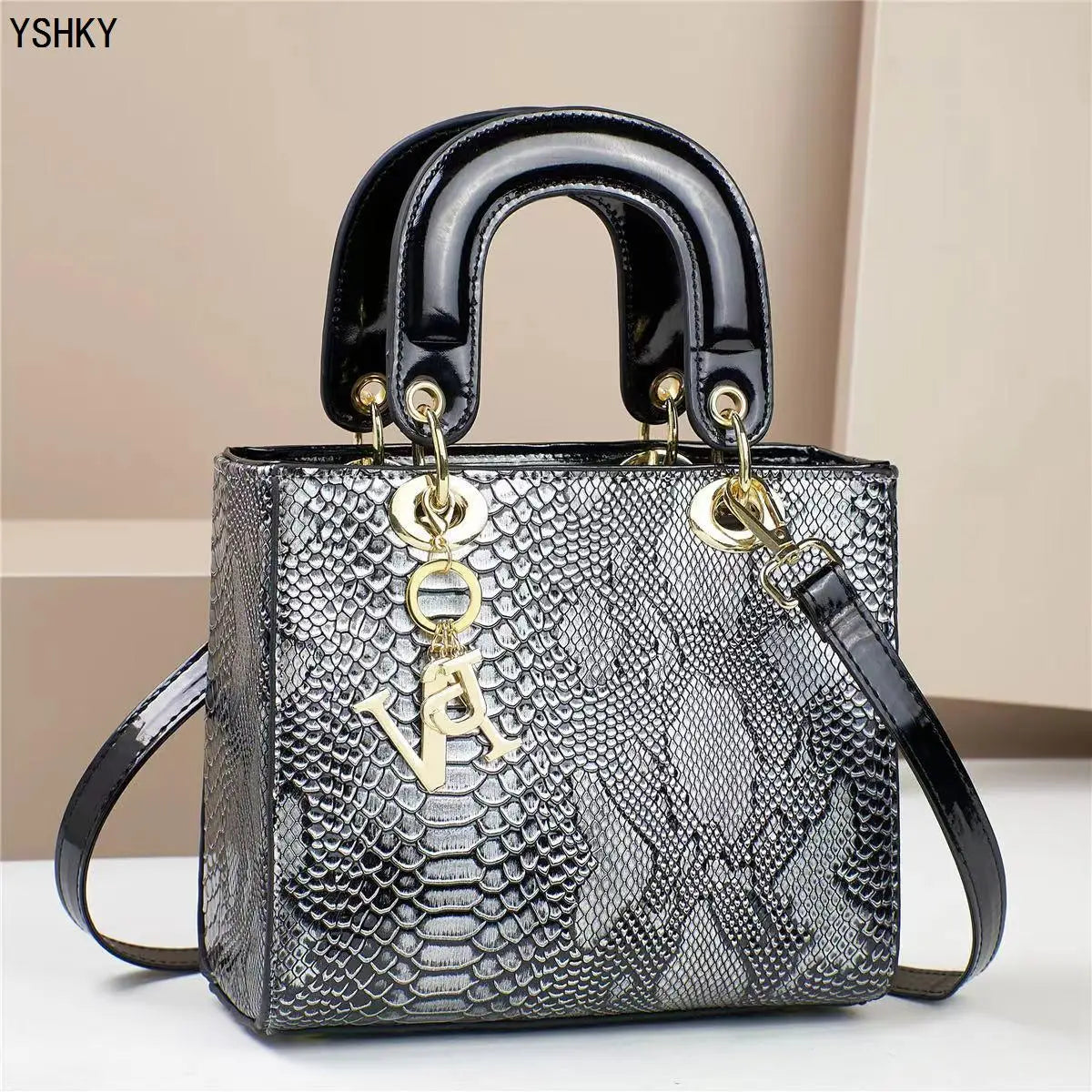 Large-Capacity Shoulder Bag – Patterned Crossbody & Bucket Handbag for Women