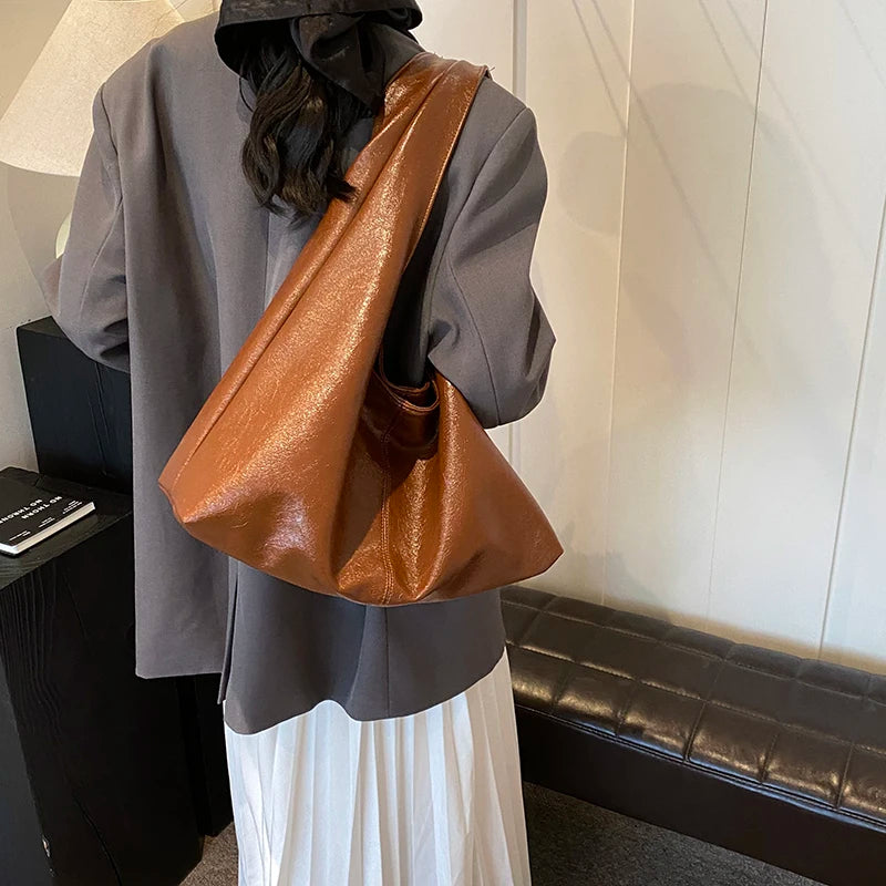 LEFTSIDE PU Shoulder Hobo