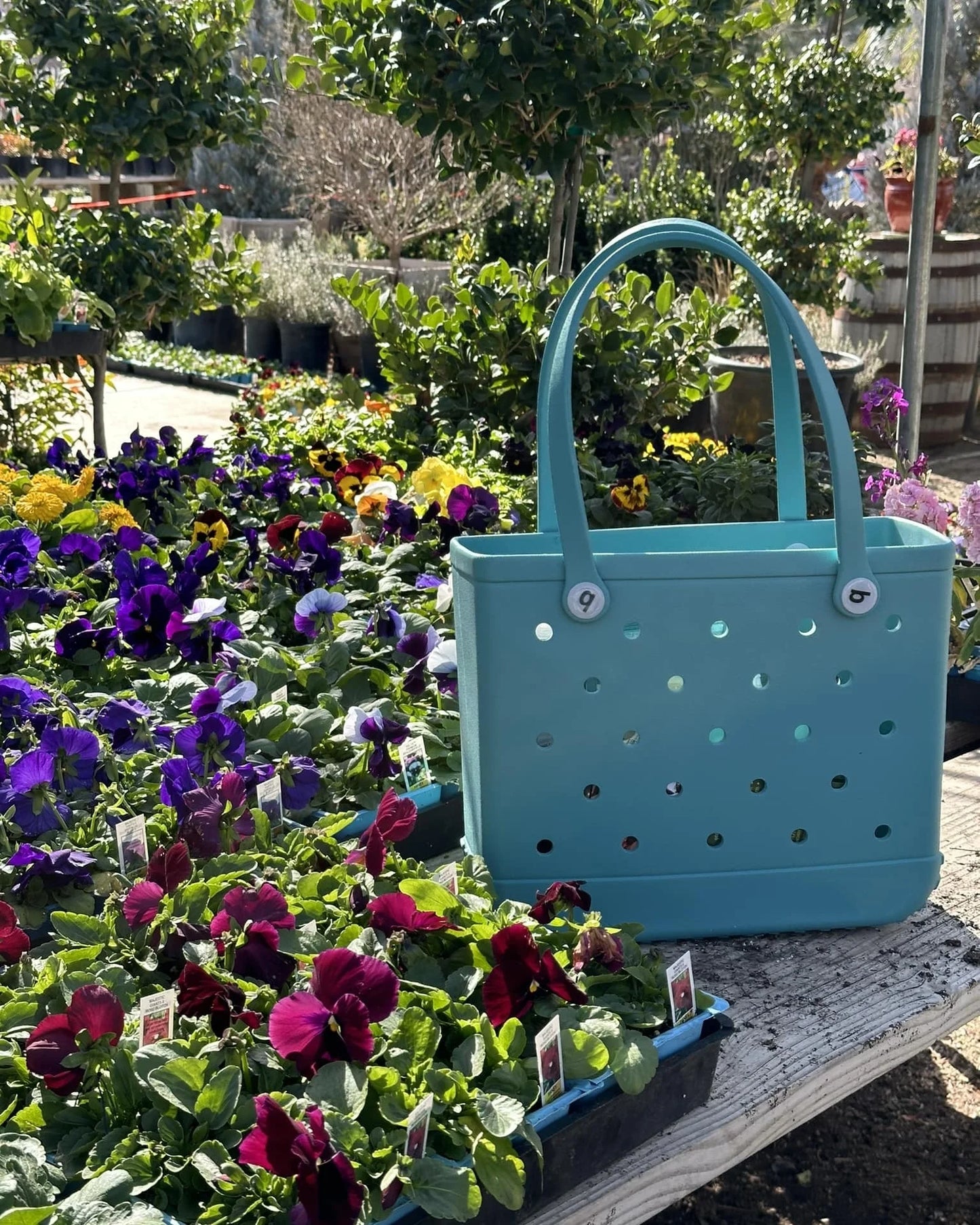 Waterproof Beach Tote – Stylish, Spacious & Summer-Ready