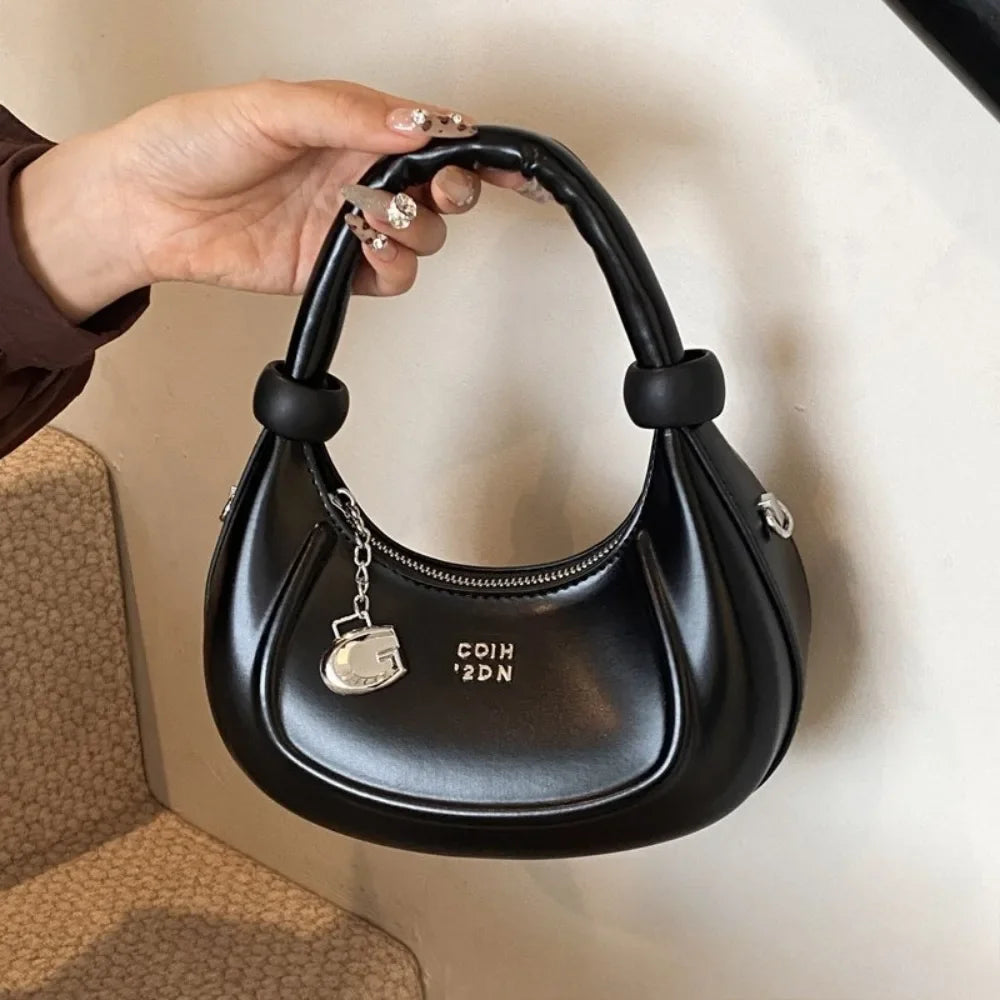 Low-Key Luxury Crescent Bag – High-End Summer Underarm & Shoulder Messenger
