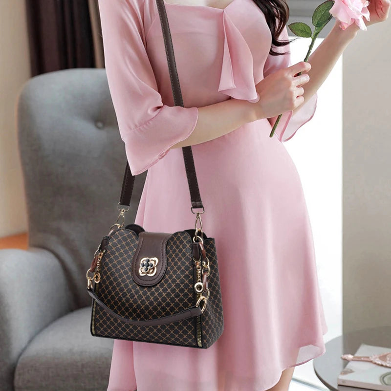 Luxury Check Print Bucket Bag – Flip Closure Shoulder & Crossbody Handbag for Women