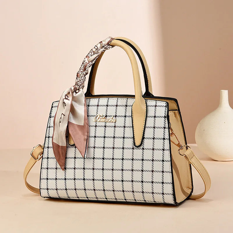 High-Quality Square Shoulder Bag – Exquisite Fashion Crossbody Handbag for Women