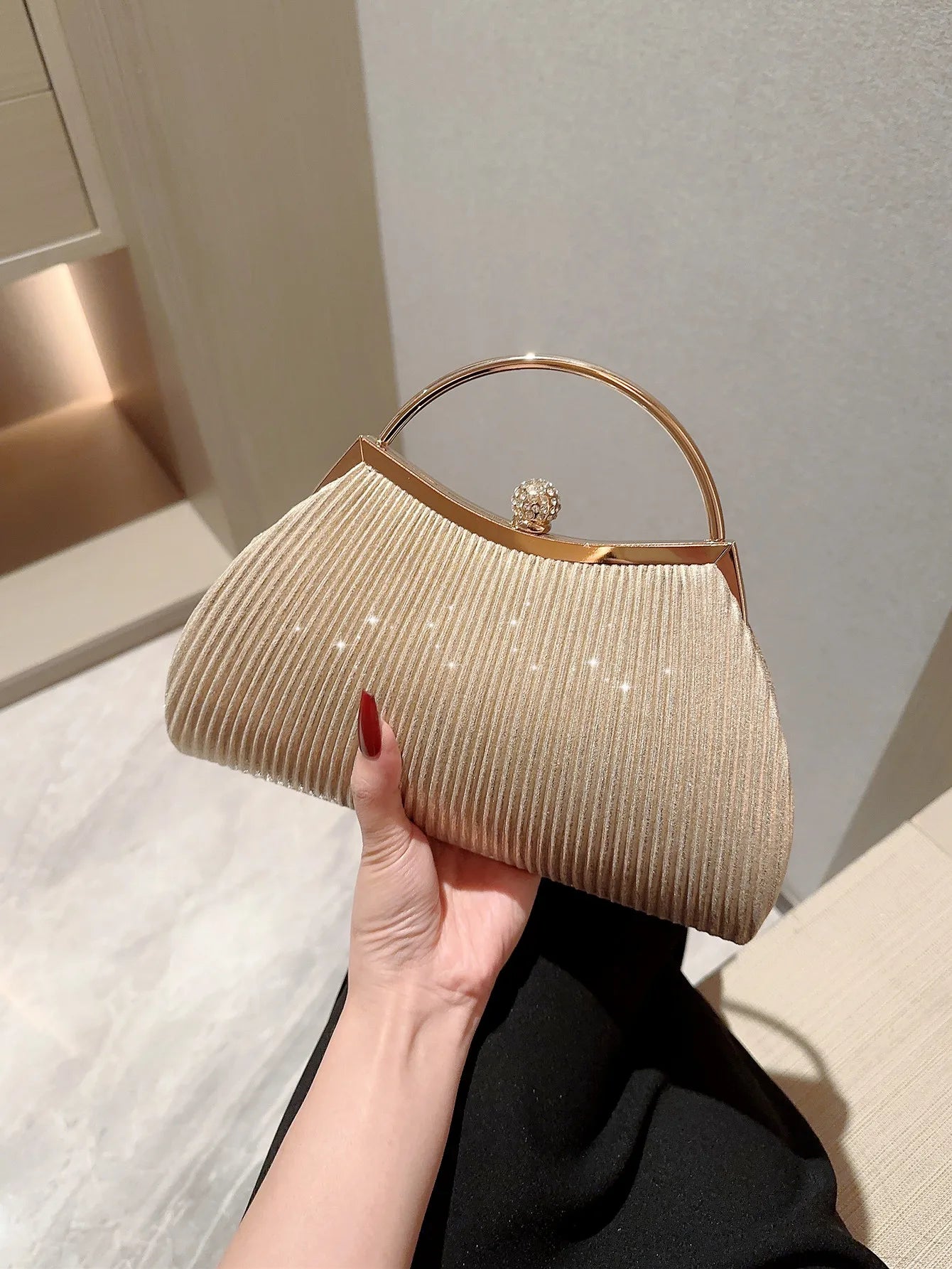 Classic Pleated Evening Bag – Shiny Handheld Clutch with Rhinestone Detail for Women