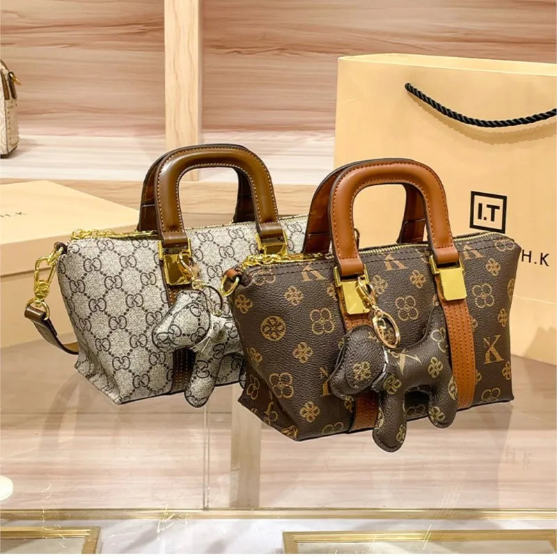 Retro Designer Handbag – High-End Autumn/Winter Shoulder & Crossbody Tote for Women