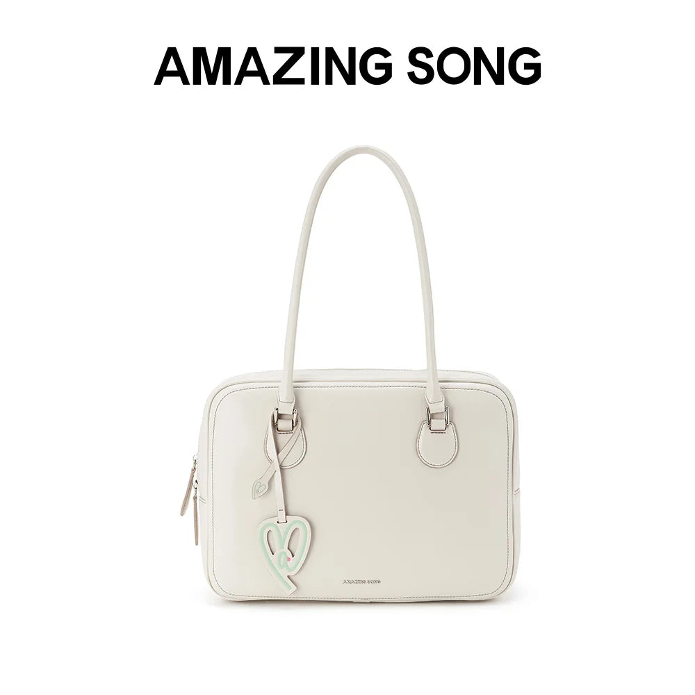 Amazing Song Toast L Bag – Stylish Shoulder Handbag with Unique Design