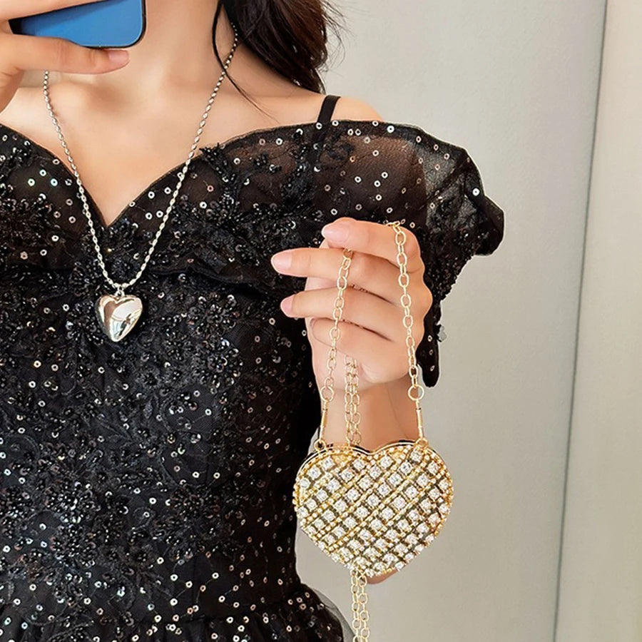 Luxury Heart-Shaped Diamond Bag – Mini Designer Shoulder Clutch for Banquets & Events