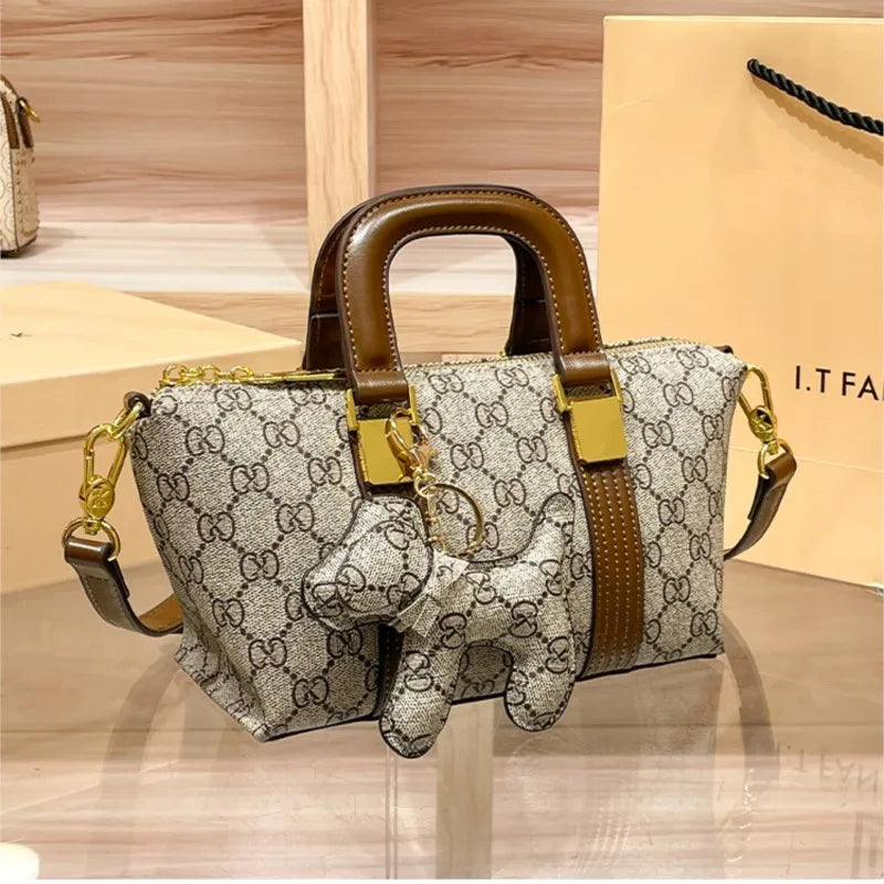Retro Designer Handbag – High-End Autumn/Winter Shoulder & Crossbody Tote for Women