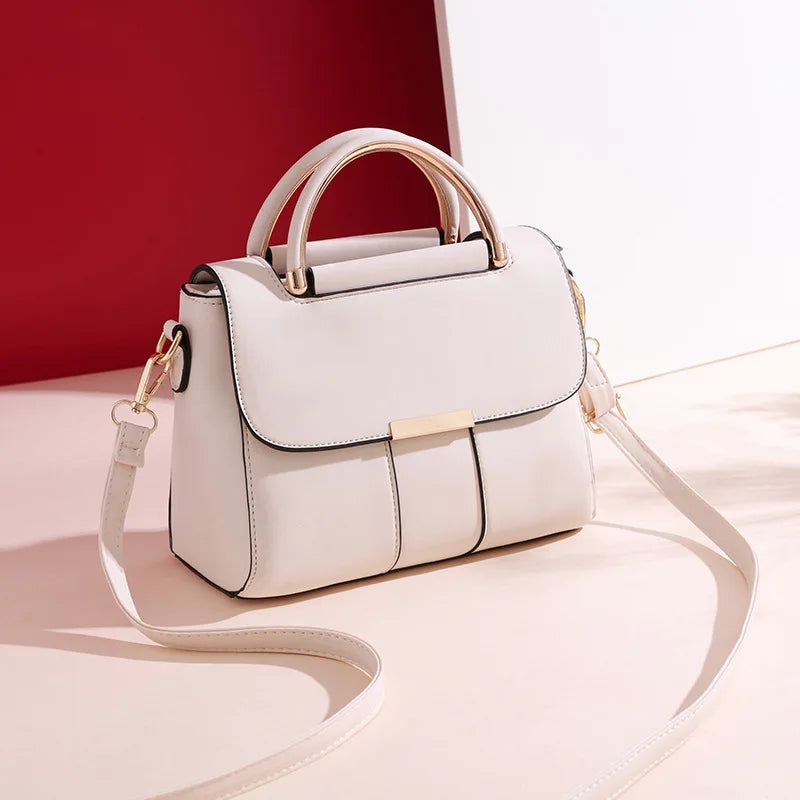 Fashion Crossbody – Compact, Cute & Perfect for Summe