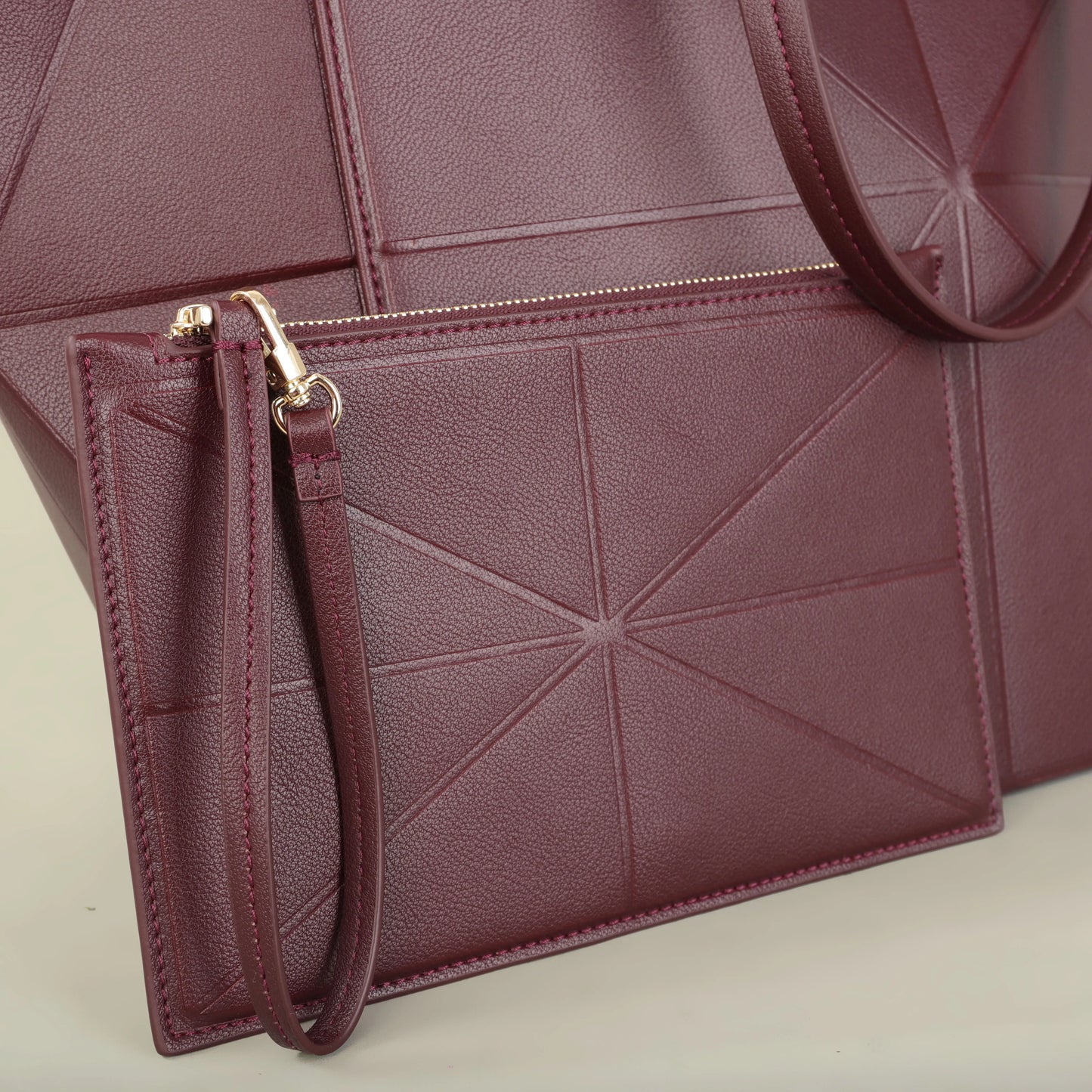 PG Foldable Shoulder Bag – Classic, Simple & Stylish