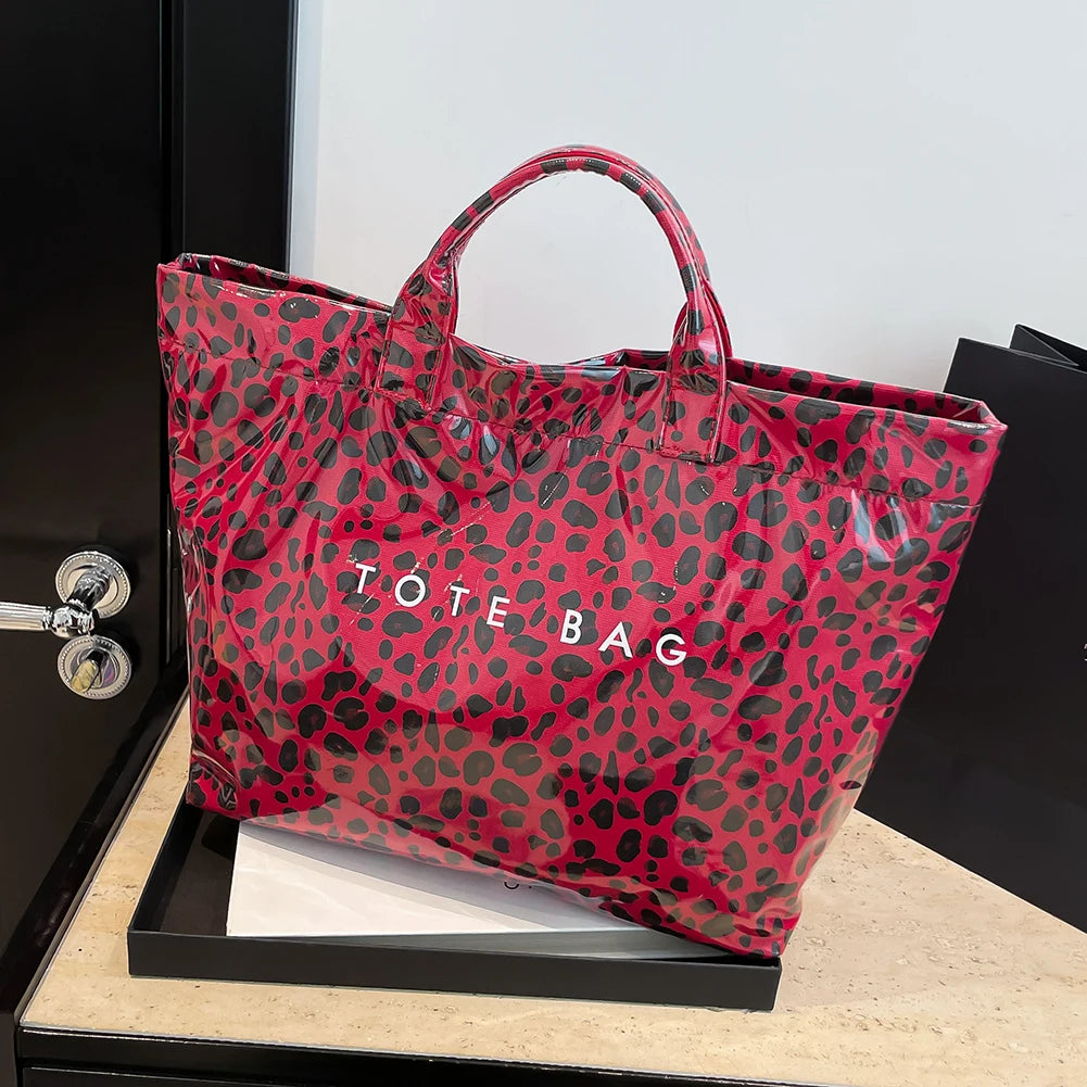 Large Capacity Tote – Chic, Durable & Commute-Ready"