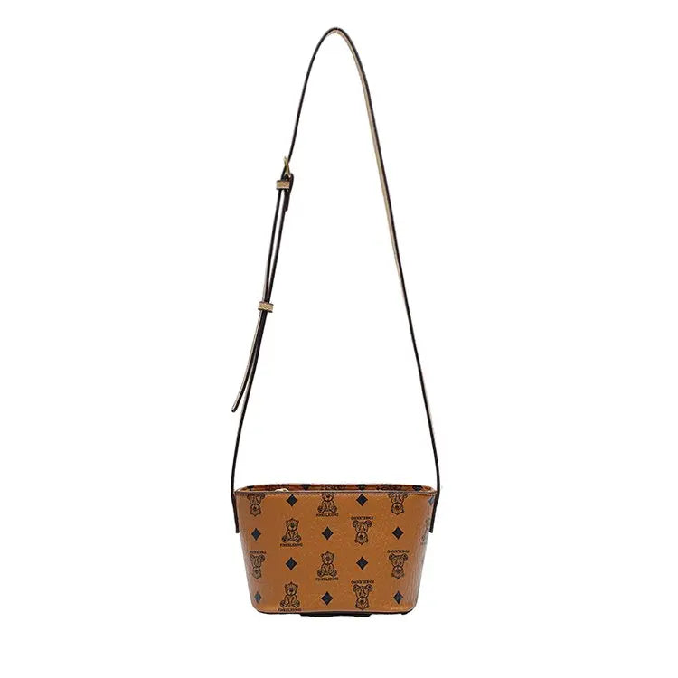 Luxury Shoulder Bag – High-Quality Underarm Crossbody with Adjustable Strap