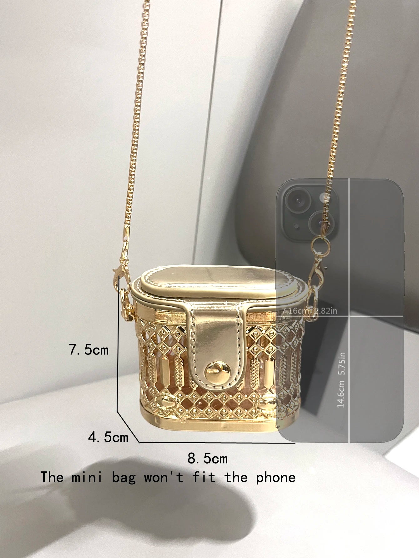 Golden Mini Designer Clutch – Luxury Metal Shoulder Bag for Parties & Evenings