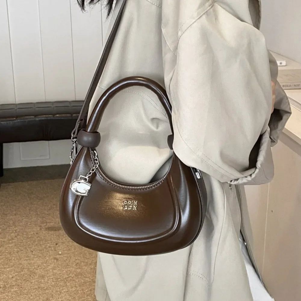 Low-Key Luxury Crescent Bag – High-End Summer Underarm & Shoulder Messenger