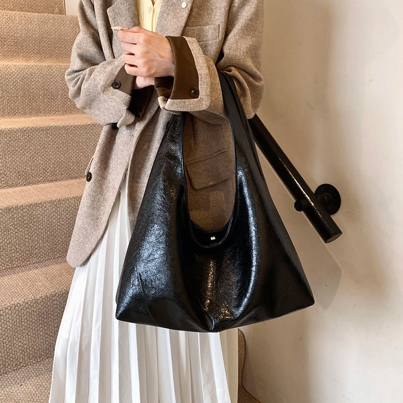 LEFTSIDE PU Shoulder Hobo