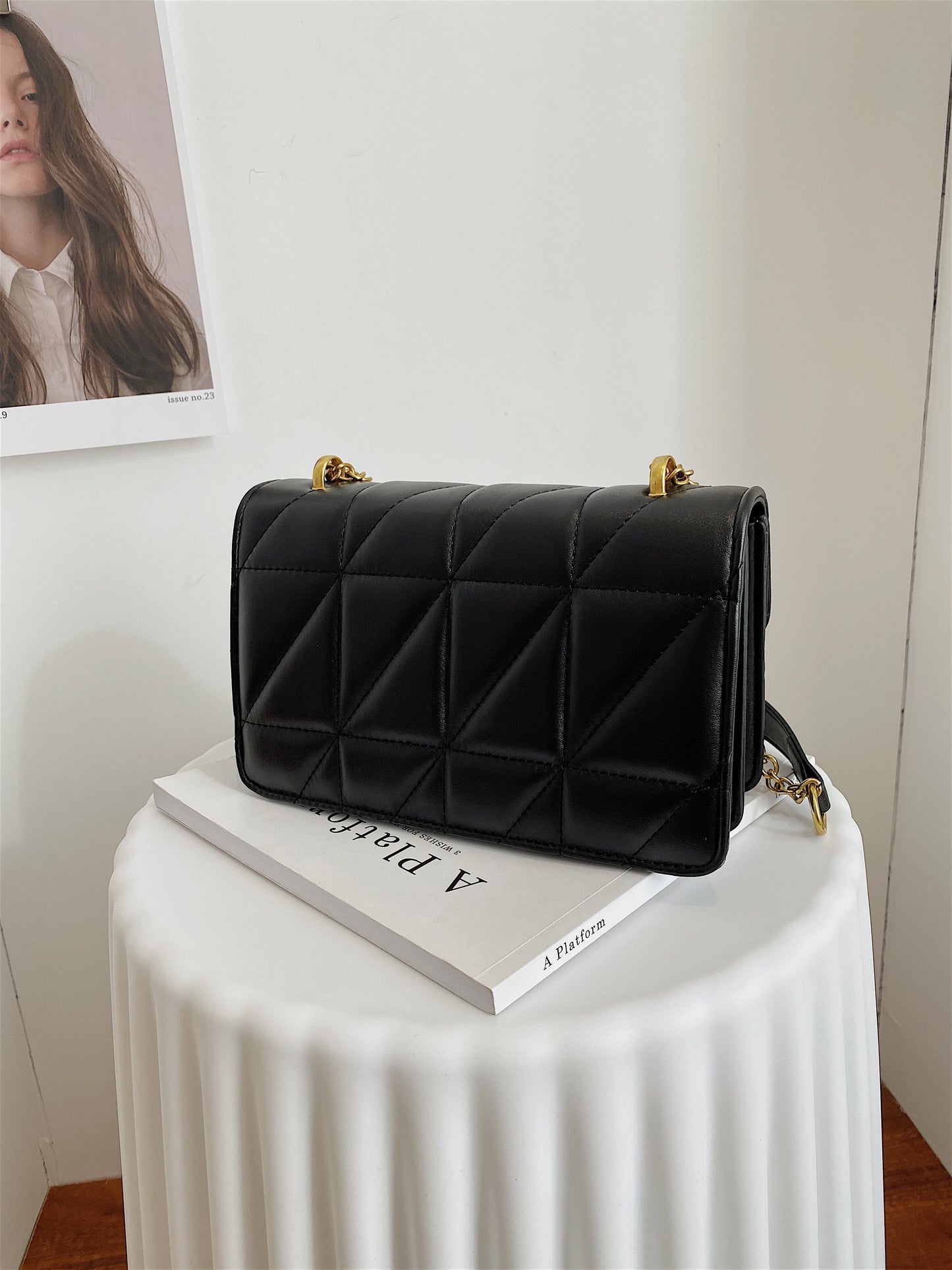 Embroidered PU Small Square Bag – Solid Color Chain Shoulder Bag with Lock Buckle