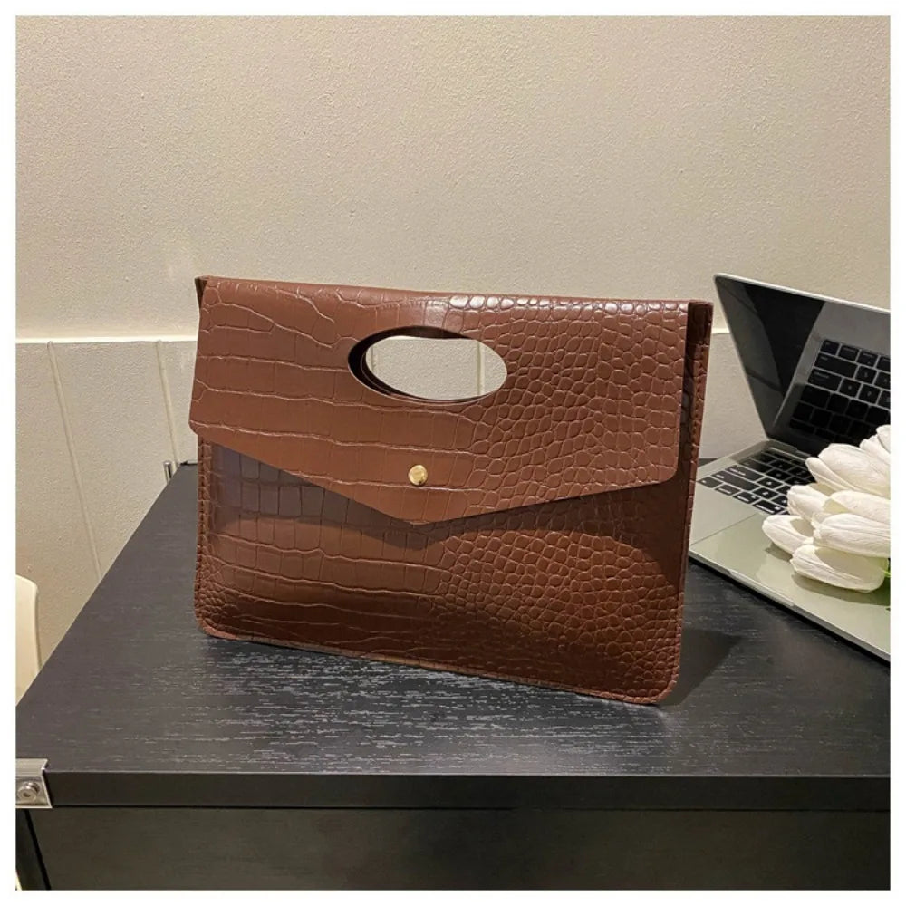 Crocodile Pattern Clutch – Elegant Tote & Handbag for Office, Dinner & Giftin