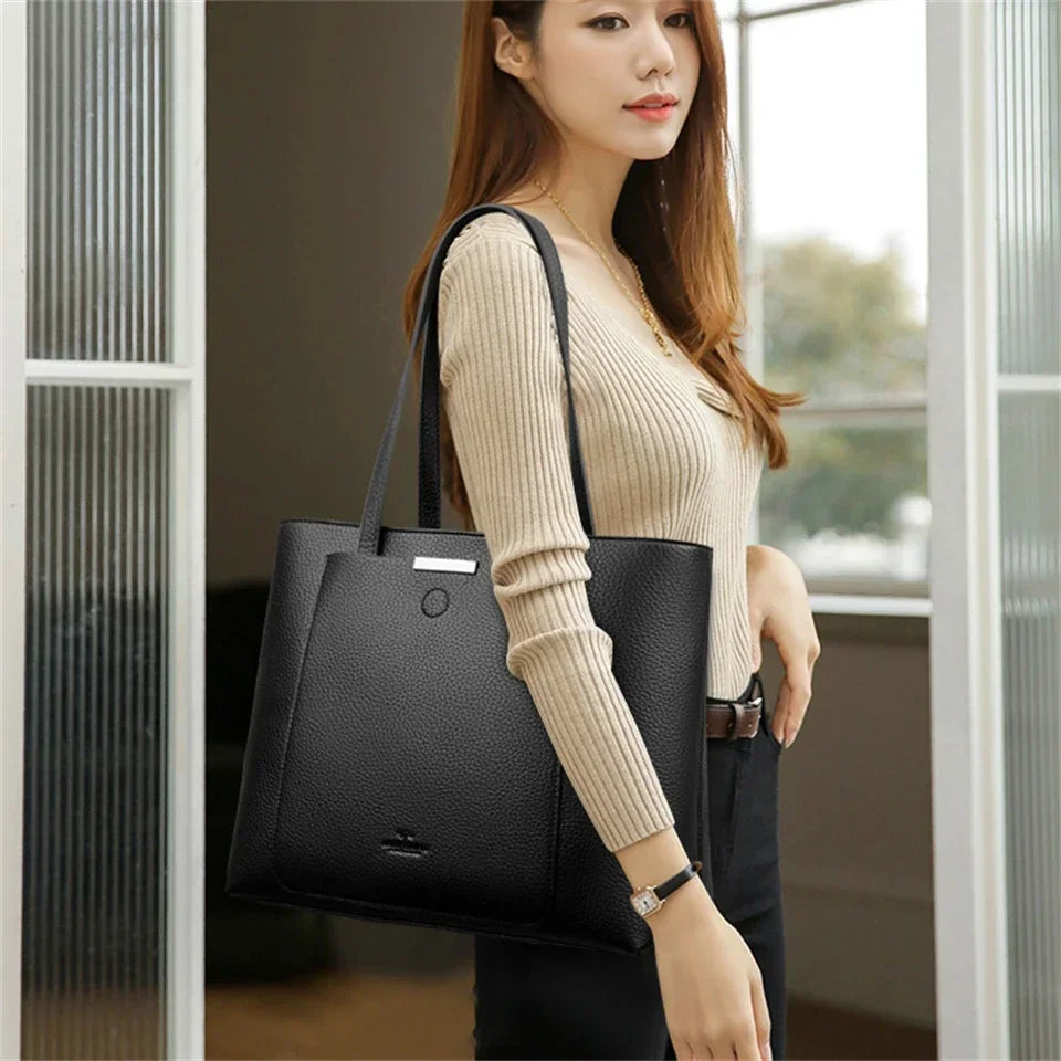 Luxury Leather Tote – Soft Designer Shoulder Bag for Women with Laptop Capacity