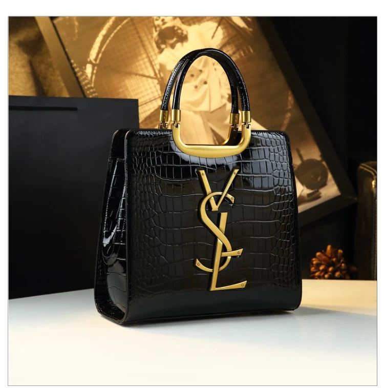 Luxury Crocodile Shoulder Bag – Chic, Seasonal & Sophisticated