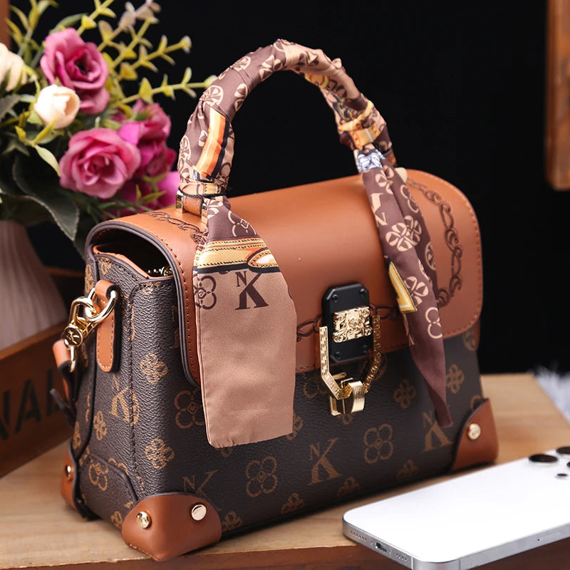 Light Luxury Designer Handbag – High-End Autumn/Winter Shoulder Crossbody for Women