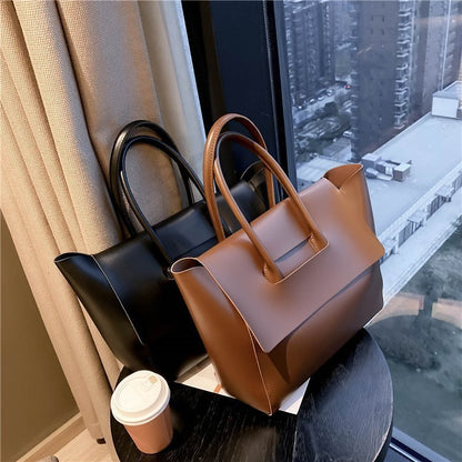 Luxury Women’s Shoulder Bag – Soft Premium Leather Feel, Large Capacity Designer Tote, Timeless Retro Elegance