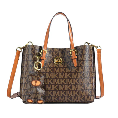 Elegant Designer Tote – Versatile, Spacious & Fashion-Forward