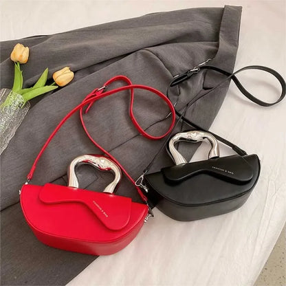 Soft Shoulder Bag – High-Quality Women's Handbag with Hasp & Interior Compartments