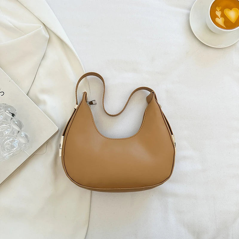 Soft Leaher Curve Hobo Purse