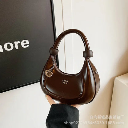Low-Key Luxury Crescent Bag – High-End Summer Underarm & Shoulder Messenger