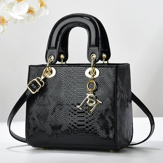 Large-Capacity Shoulder Bag – Patterned Crossbody & Bucket Handbag for Women