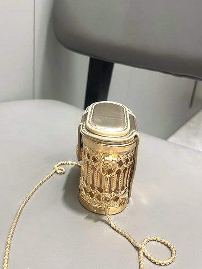 Golden Mini Designer Clutch – Luxury Metal Shoulder Bag for Parties & Evenings