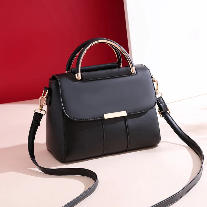 Fashion Crossbody – Compact, Cute & Perfect for Summe