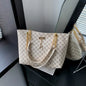 Soft Leather Presbyopia Tote – Textured, Spacious & Stylish