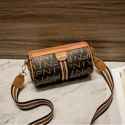 European Retro Boston Barrel Bag – Printed Large-Capacity Crossbody Handbag for Women