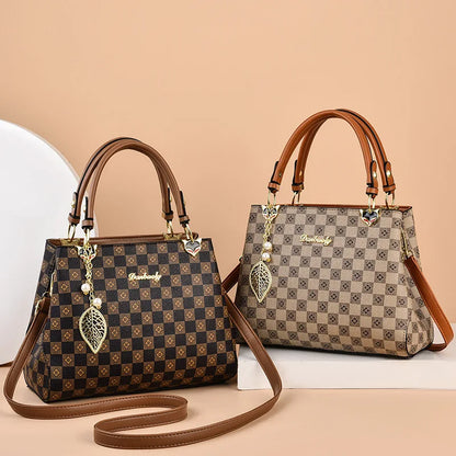 Luxury Designer Shoulder Bag – Fashionable Crossbody Handbag for Women