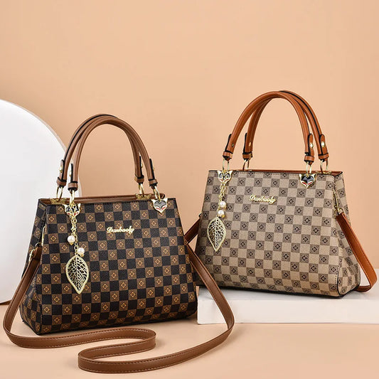 Luxury Designer Shoulder Bag – Fashionable Crossbody Handbag for Women