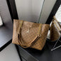 Soft Leather Presbyopia Tote – Textured, Spacious & Stylish