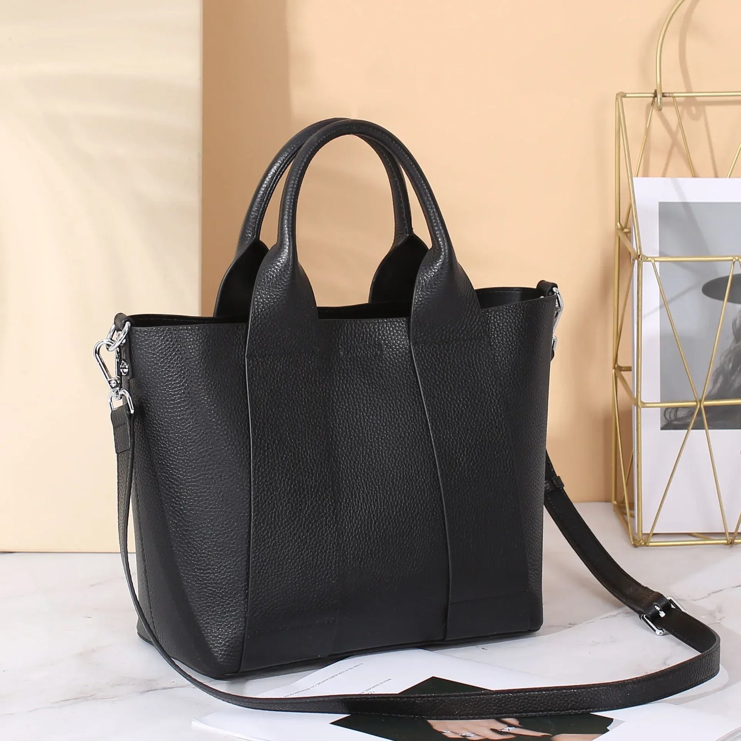 Genuine Leather Commuter Tote – Luxury Designer Shoulder & Crossbody Handbag for Women