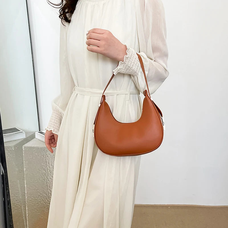 Soft Leaher Curve Hobo Purse