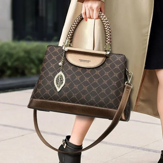 Vintage Logo Shopper – Fashionable Large-Capacity Leather Crossbody Bag