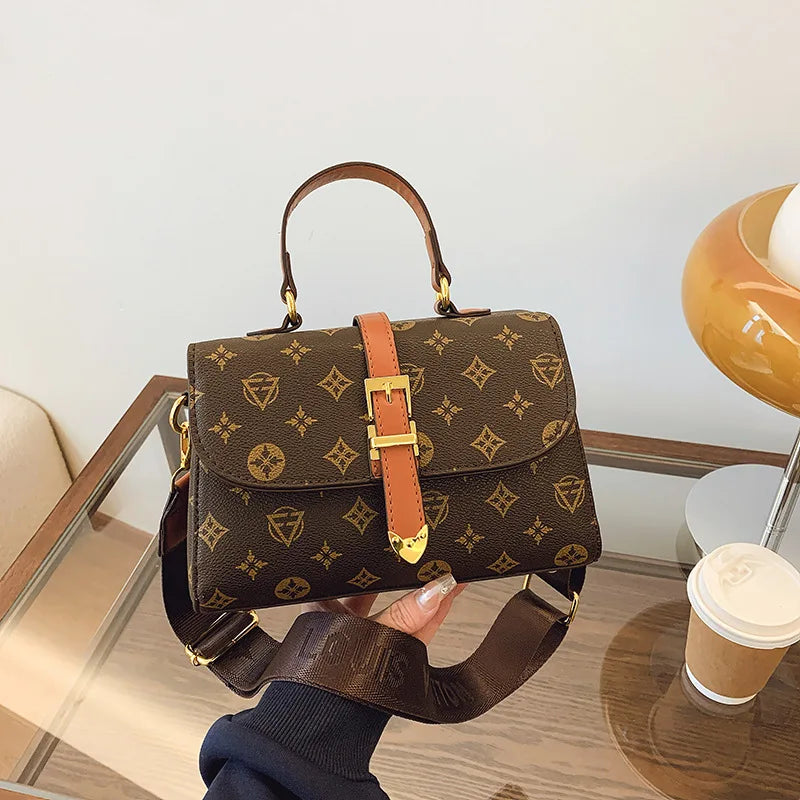 Retro Fashion Crossbody – High-End Small Square Shoulder & Handheld Bag for Women